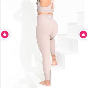 BBB Booty by Brabants Croco Dulce de Leche